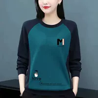 Пышные синие буквы M [хлопок не может позволить себе мяч]