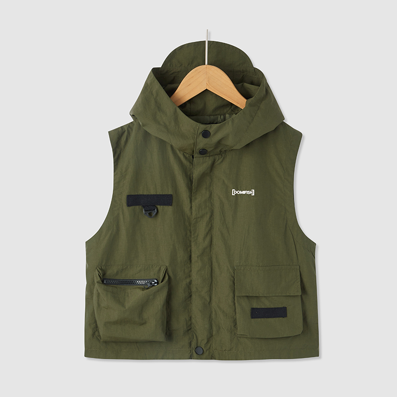 子供用作業服ベスト 2025 春と秋の新作 男の子用 おしゃれベスト アウトドア キャンプ ハンサムベスト 夏