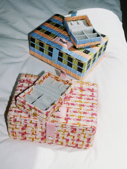 Tagi.首饰枕头提花首饰盒大容量复古便携mini双层子母收纳盒