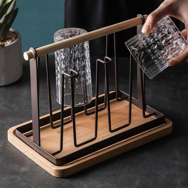 Coffee cup rack hangs asphalt coffee cup plastic frame to accommodate creative modern simple cup drying household