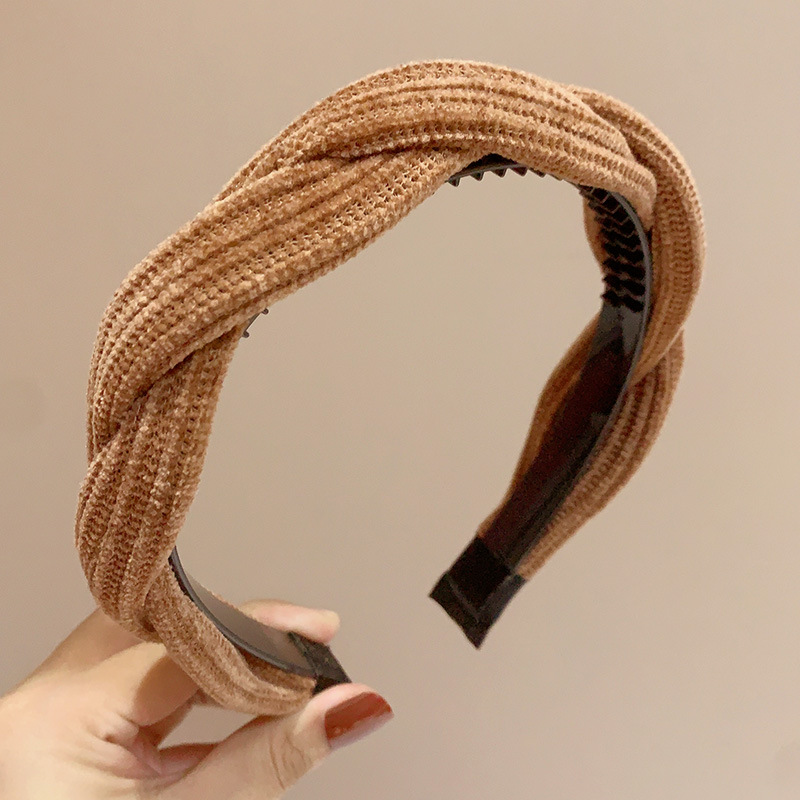 images 2:Wide-brim braid braided hair hoop female autumn high skull top face small head hoop bagel brown red hair anti-skid hair bundle