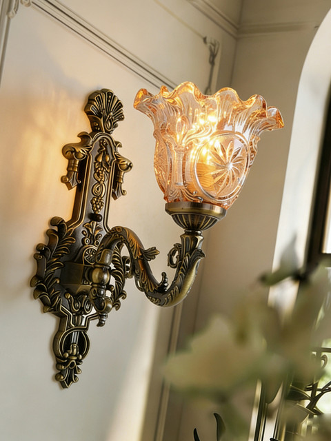 French-Style Vintage Wall Lamp for Living Room Background Wall, American Retro Creative Personality Corridor Decoration, Bedroom Bedside Lamp