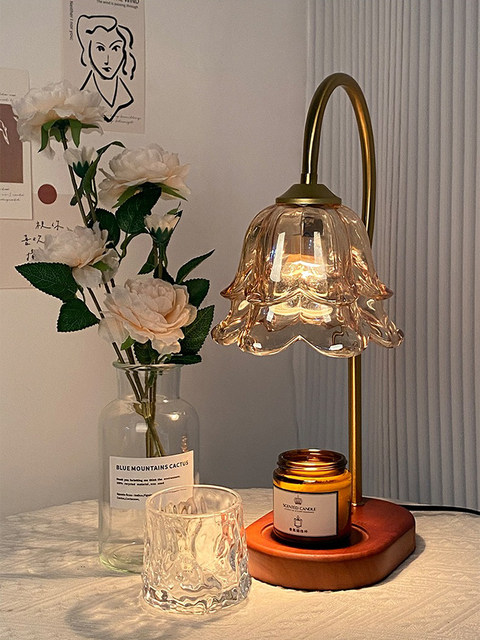 Melted wax lamp, aromatherapy lamp, table lamp, simple and modern fragrance, sleep aid, lily of the valley fireless candle, bedroom bedside table atmosphere lamp