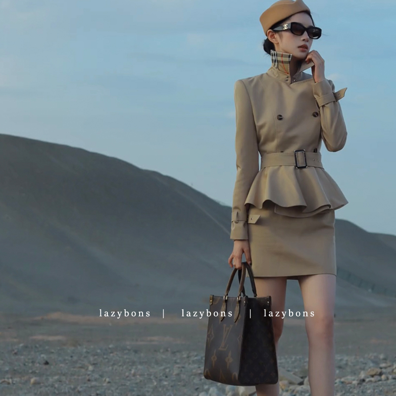 Unique Professional Suit for Women, Autumn and Winter, Elegant Ladylike British Style, Waist-Cinching Short Trench Coat and Skirt Two-Piece Set