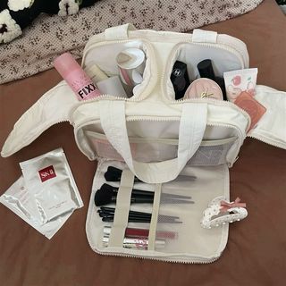 时尚简约化妆包女2024新款便携式轻便大容量分区收纳包旅行洗漱包