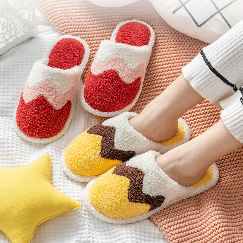 2023 New Fabric plush cotton slippers female winter non - slippers home warm home men's cotton shoes
