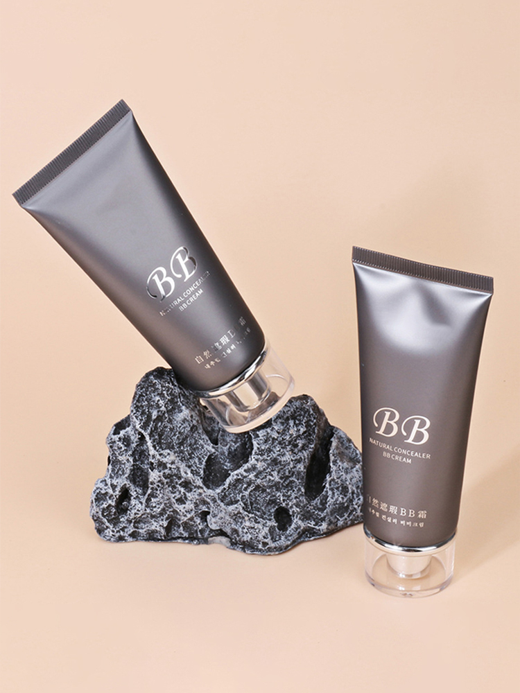 遮瑕BB霜持久油皮不脱妆。69.9元值��不值？看此篇针对懂了。