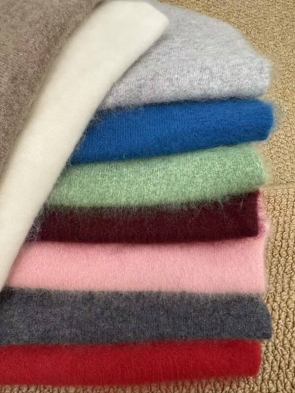 Highly Recommended! Gold Silk Wool Fleece, Last Year's Batch C8 Highly Recommended! Gold Silk Wool Fleece, Last Year's Batch C8