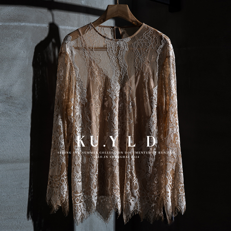 Heavy Lace Long-Sleeve Sheer Shirt for Women, High-End Feel, Round Neck Pullover with Back Button, Thin Style Paired with a Vest Two-Piece Set for Summer