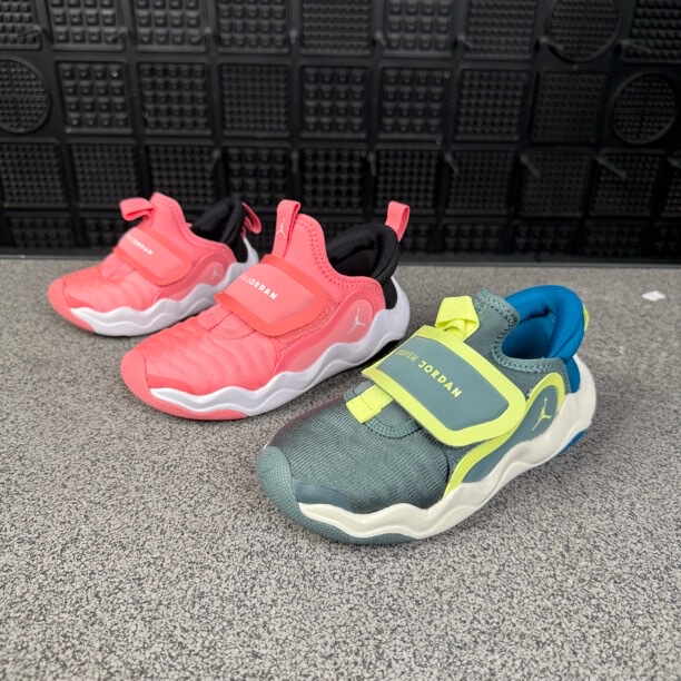 Jordan 7/23 Jordan Aj Genuine Autumn and Winter Soft-Soled Little Shark Velcro Sneakers Children's Shoes Hf3415 Jordan 7/23 Jordan Aj Genuine Autumn and Winter Soft-Soled Little Shark Velcro Sneakers Children's Shoes Hf3415