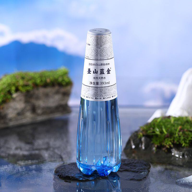 圣山蓝金天然水低氘天然水弱碱性饮用水无糖无气高端长白山天然水