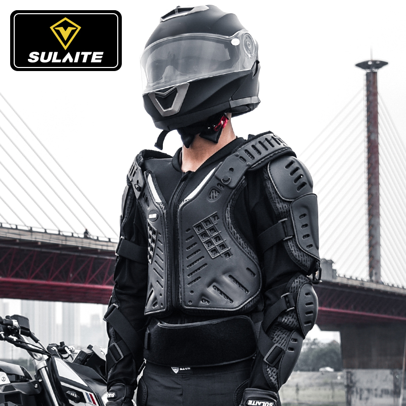 小小英雄背后的铠甲：为儿童运动安全护航的防护装备