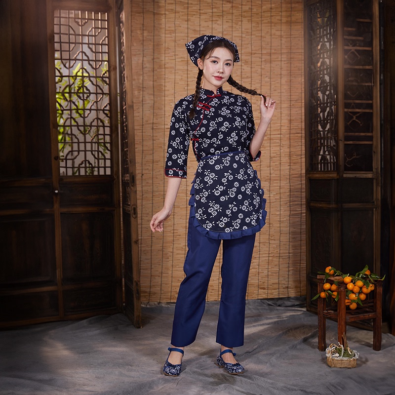 Nostalgic Clothing from the 1970S and 1980S, Old-Fashioned Clothes Worn by Young People Sent to Work in the Countryside, Rural Clothing from the 70S and 80S, Performance Costumes for Village Girls and Workers