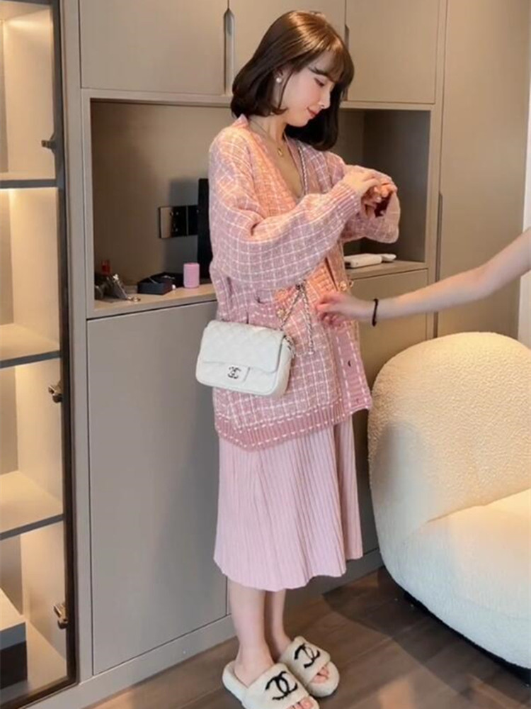 MATERNITY AUTUMN NEW FRENCH SMALL FRAGRANCE KNITTED CARDIGAN BASE KNITTED SUNDRESS TWO-PIECE SET OF FOREIGN WEAR