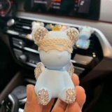 Автомобильные принадлежности Виннар Инкрустированный алмаз крыло крыла насилия Медведь расширенные камни духи ароматные ароматные ароматные автомобили Внутреннее украшение