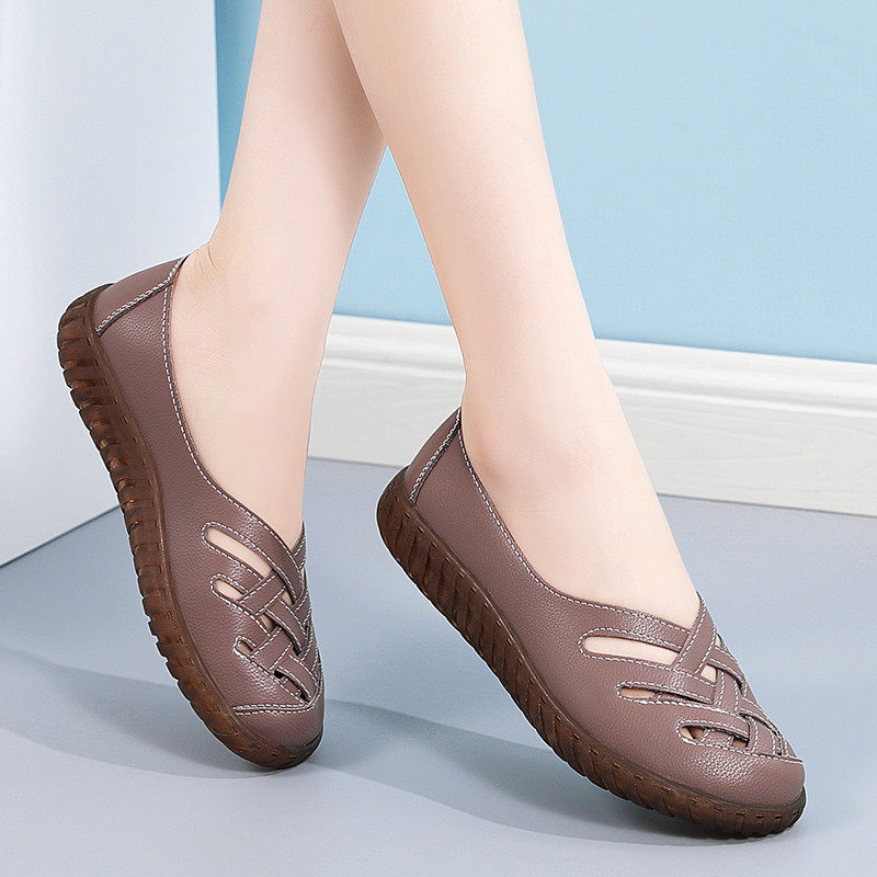 Special Offer: Genuine Leather Flat Shoes for Middle-Aged and Elderly Women, Summer Pure Leather Soft-Soled Loafers, Comfortable and Breathable Perforated Sandals for Women