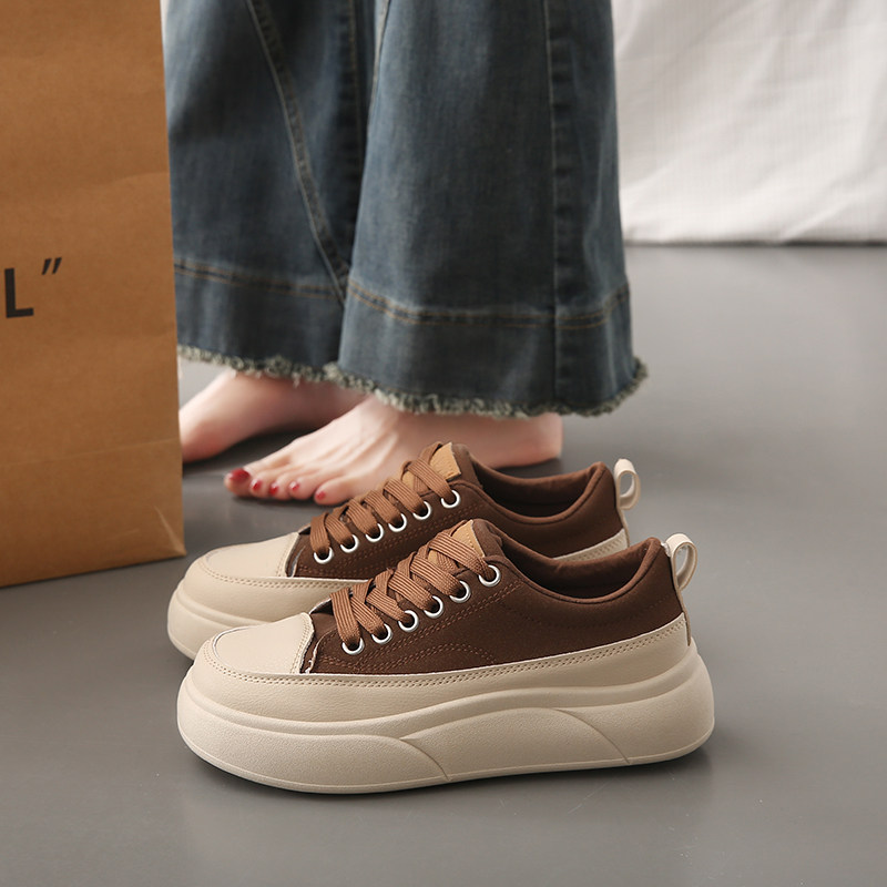 soft sole Genuine Leather Sneakers for Women 2025 New Spring Non-Slip Waterproof Lightweight Flat Casual Shoes