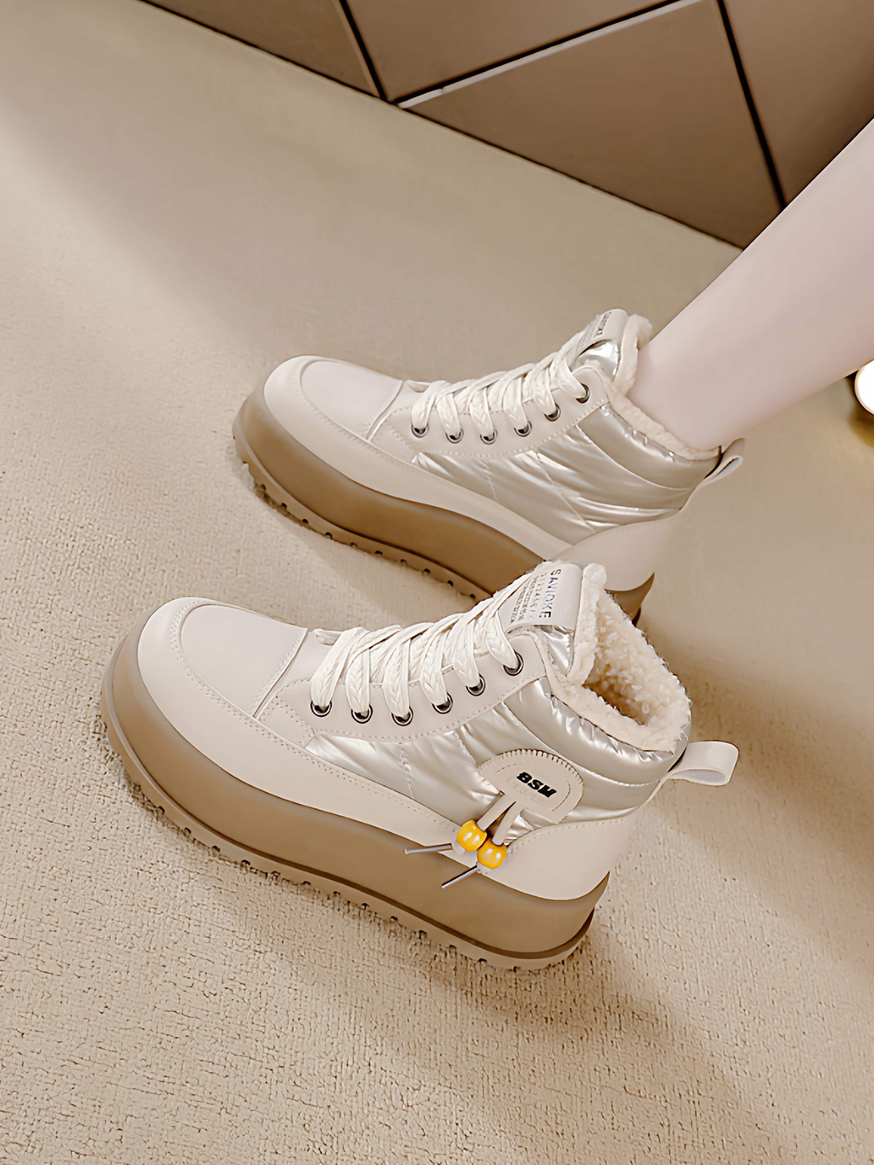 Thick-Soled Height-Increasing Lamb Wool Cotton Shoes for Women, 2025 Winter New Style, Non-Slip, Fleece-Lined, Warm Short Boots, Fashionable Snow Boots