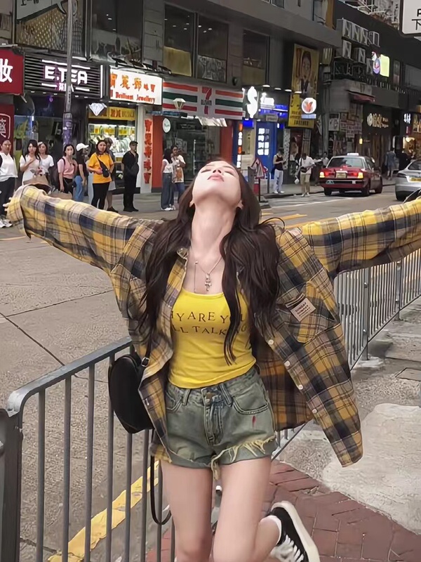 Korean-Style Yellow Plaid Long-Sleeved Shirt for Women, Summer Thin Vintage Loose Design Sun-Protective Shirt Outerwear