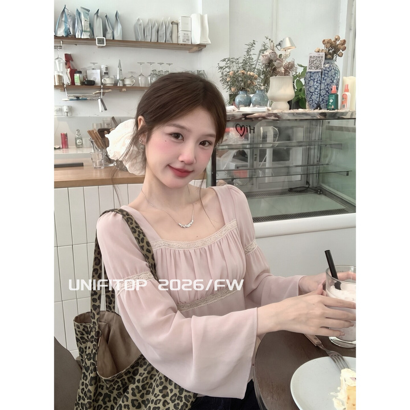 Unifitop Square-Neck Flared Sleeve Thin Blouse for Women, Summer French Style Gentle Lace Patchwork Slim-Fit Ruched Top