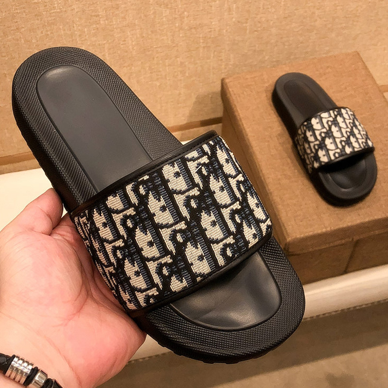 Cd Old-Style Letter Print Genuine Leather Slippers for Men, Summer Indoor Fashion Slippers, Non-Slip Soft-Soled Cowhide Sandals
