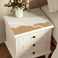 Вначале, Litchi Pattern Leather