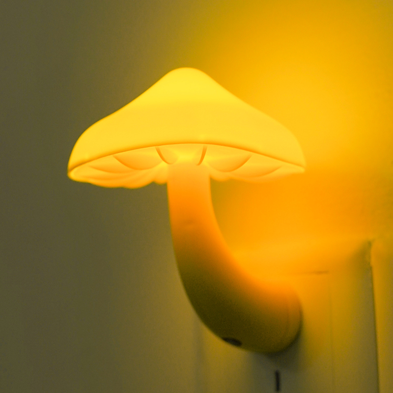 Special Dark Night Light for Bedside Bedroom Sleep, Light-Controlled Sensor Warm Color Light, Weak Dim Light, Slightly Bright Ambient Light