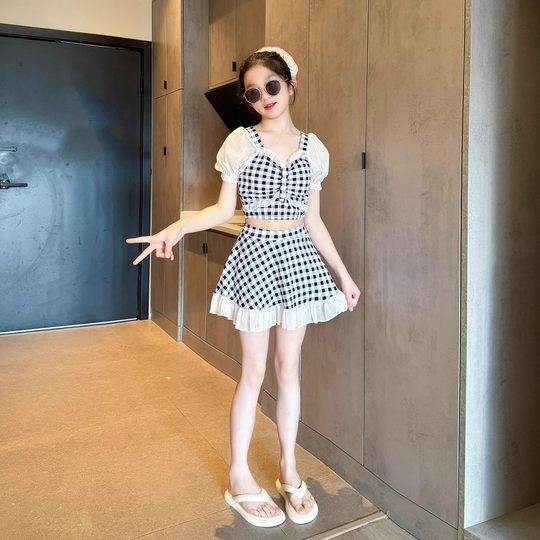 Girls' 2025 New Swimwear Summer Plaid Swimsuit Set for Older Children, Princess Style Girls' Swimwear, Fashionable