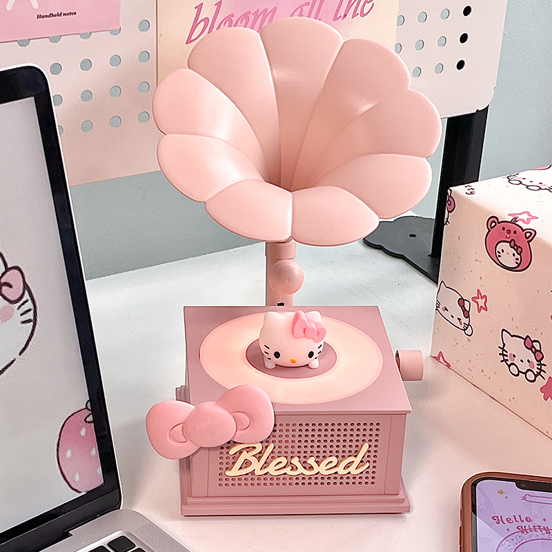 Birthday Gift for Female Friends, Practical Hellokitty Bluetooth Speaker, Aromatherapy, Girl's Speaker, Chinese Valentine's Day Birthday Gift for Female Friends, Practical Hellokitty Bluetooth Speaker, Aromatherapy, Girl's Speaker, Chinese Valentine's Day