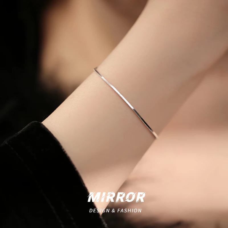 999 Pure Silver Snake Bone Chain Couple Bracelets for Women and Men, Simple Niche Design with a High-End Feel, ins Style for Students and Best Friends 999 Pure Silver Snake Bone Chain Couple Bracelets for Women and Men, Simple Niche Design with a High-End Feel, ins Style for Students and Best Friends