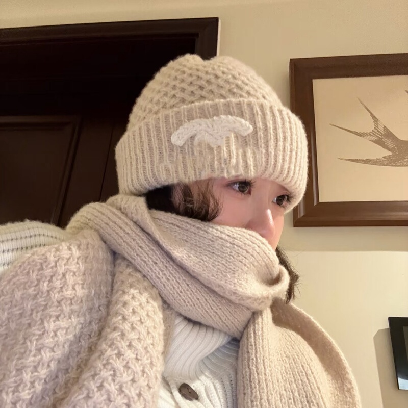 Xiaoxiang Cold Weather Hat for Women, 25K Pullover Hat, Wool Knitted Beanie, Winter Warm Ear-Protecting Hat, Versatile Korean Acap Xiaoxiang Cold Weather Hat for Women, 25K Pullover Hat, Wool Knitted Beanie, Winter Warm Ear-Protecting Hat, Versatile Korean Acap
