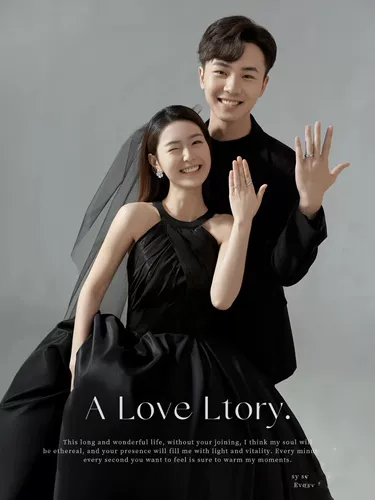 Минималистичный журнал подходит для фотосессий для влюбленных, черное свадебное платье, коллекция 2023