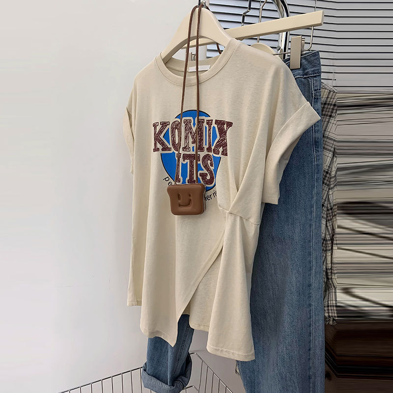 American Retro Style Slit Irregular Pure Cotton Short-Sleeve T-Shirt for Women, Unique and Niche, with Small Flutter Sleeves, Loose Fit, Slimming Top American Retro Style Slit Irregular Pure Cotton Short-Sleeve T-Shirt for Women, Unique and Niche, with Small Flutter Sleeves, Loose Fit, Slimming Top