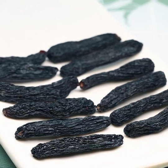 Xinjiang Specialty Sapphire Raisins, Extra Large, Selected Golden Finger Black Beauty, Seedless, Naturally Sun-Dried 500g