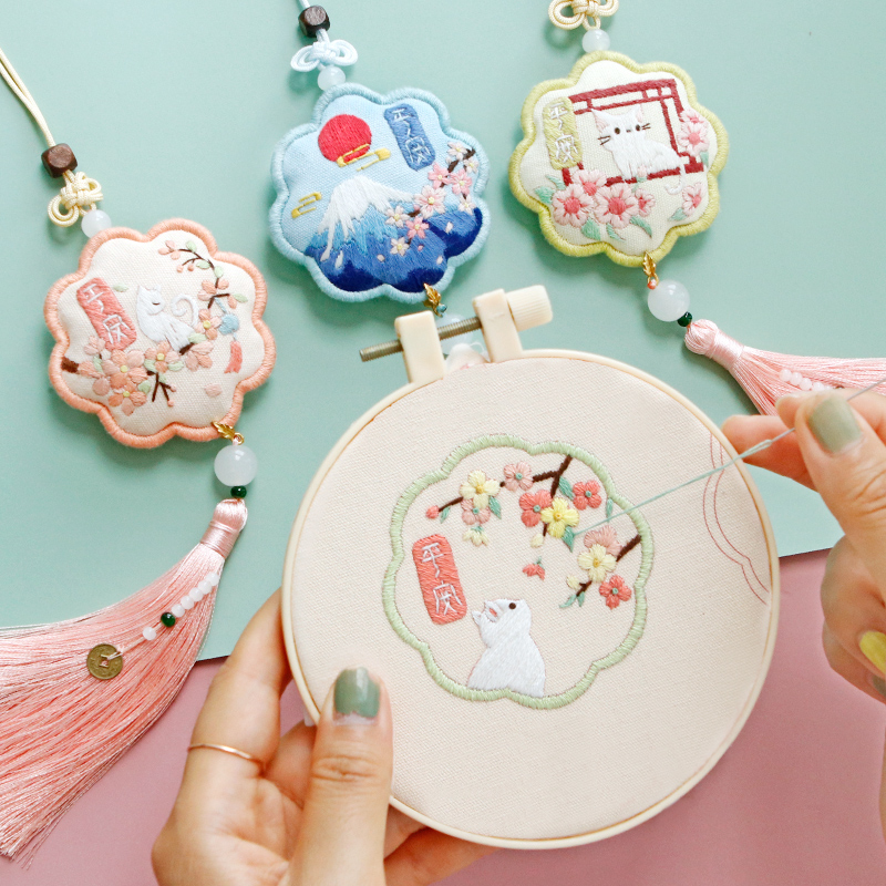 刺繍 DIY 手作り刺繍 カップル 平和 お守り サシェ 素材 パッケージ 平和 祝福 財布 携帯用 彼氏 ギフト