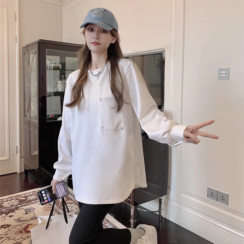 White Mid-Length Long-Sleeve T-Shirt for Women, Suitable for Spring, Autumn, and Winter, Can Be Worn as an Inner Layer to Cover the Hips, Paired with Shark Pants as a Base Layer White Mid-Length Long-Sleeve T-Shirt for Women, Suitable for Spring, Autumn, and Winter, Can Be Worn as an Inner Layer to Cover the Hips, Paired with Shark Pants as a Base Layer