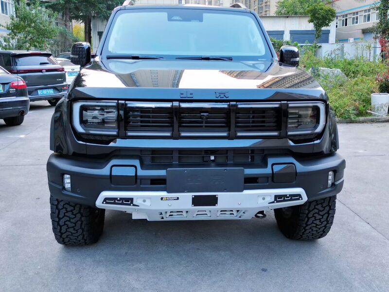 Suitable for 24-25 Models of Bj40E Extended-Range Modified Semi-Submersible Front and Rear Bumpers Made of Tough Steel Material, Genuine Product