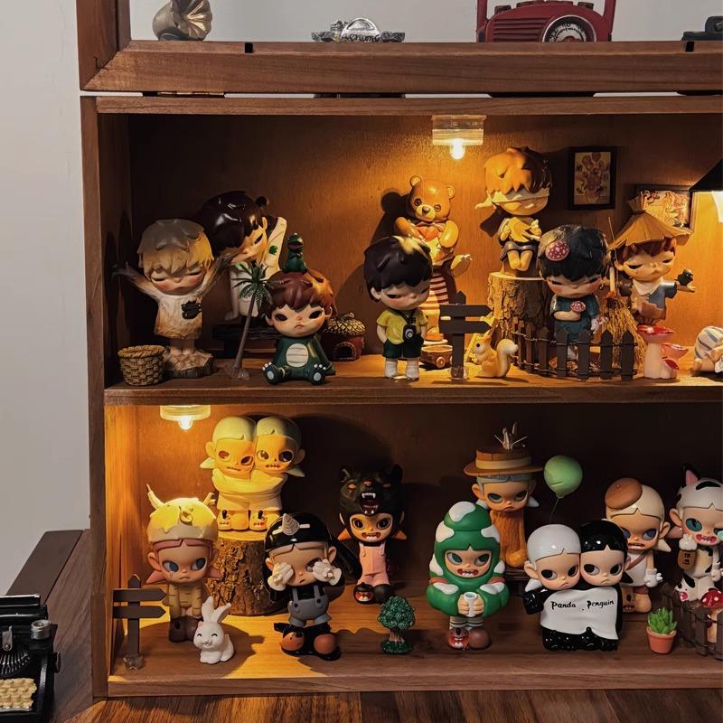 泡泡玛特实木展示架：手办爱好者的理想归宿