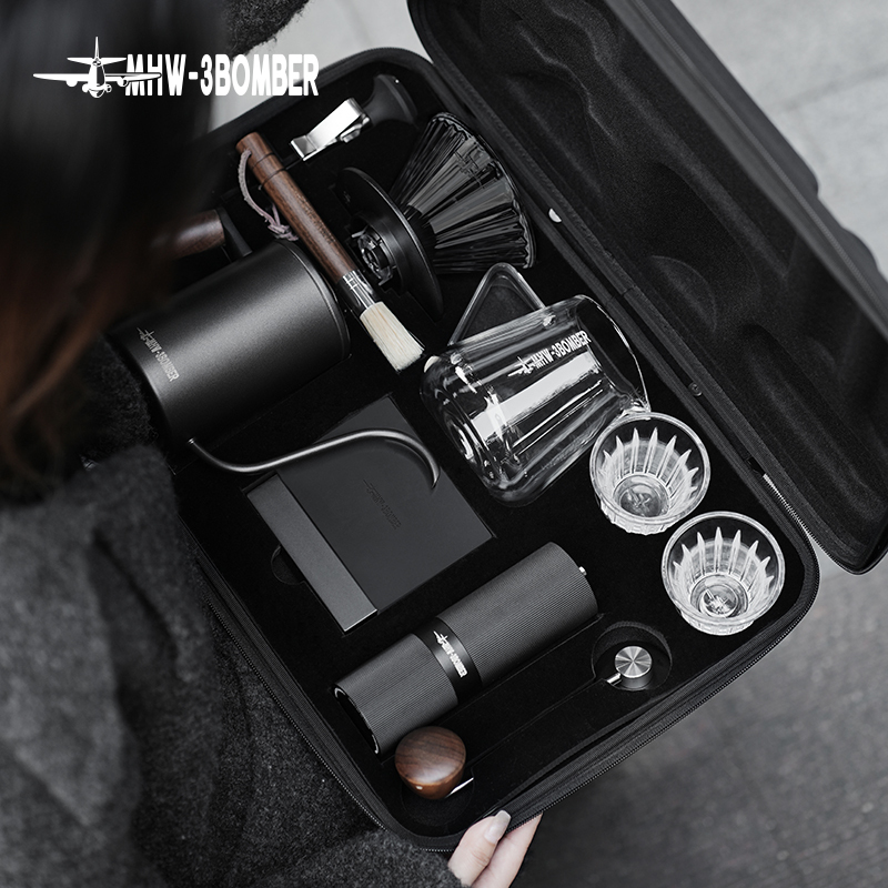 Mhw-3Bomber Bomber Hand-Brewed Coffee Pot Set Gift Box Portable Outdoor Coffee Equipment Set Mhw-3Bomber Bomber Hand-Brewed Coffee Pot Set Gift Box Portable Outdoor Coffee Equipment Set