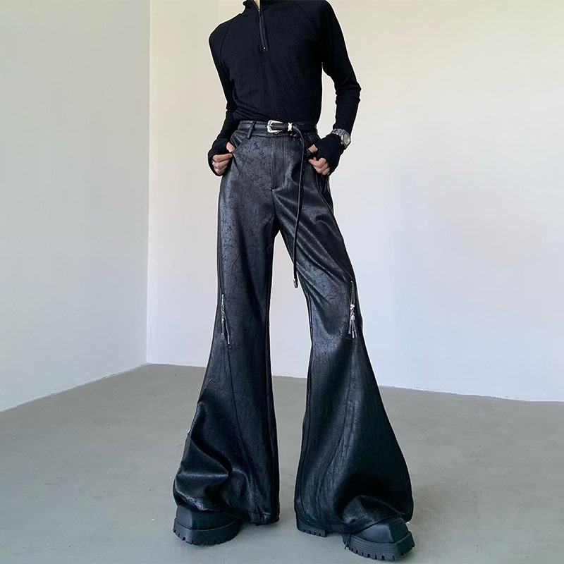 Hanyartgrn Original Black Faux Leather Textured Glossy Flared Trousers Men's Silhouette Vibe Style Long Pants