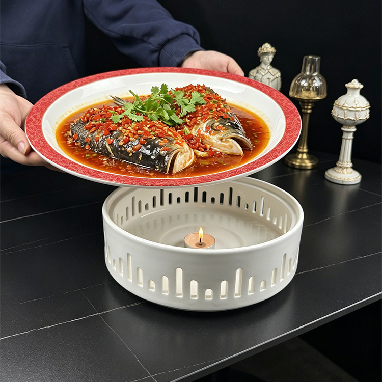 Creative Cuiyuesui Mei Chopped Chili Fish Head Ceramic Heating and Insulation Open Fire Plate for Hotel Commercial and Home Use, High-End Tableware Creative Cuiyuesui Mei Chopped Chili Fish Head Ceramic Heating and Insulation Open Fire Plate for Hotel Commercial and Home Use, High-End Tableware