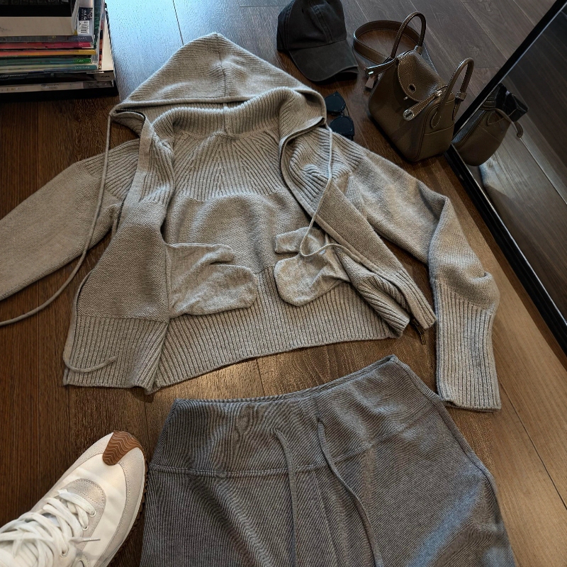 Blogger's Same Style Pocket Gloves Hooded Knit Cardigan for Women, Casual Loose Versatile Slimming Lazy Sweater Coat