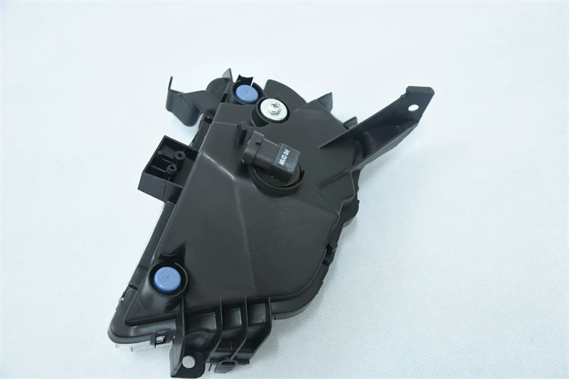 Подходит для передней противотуманной фары Venucia T70 18, 19 и 20 года, передняя фара-бампер, лампа переднего бампера, головка противотуманной фары, сборка фары