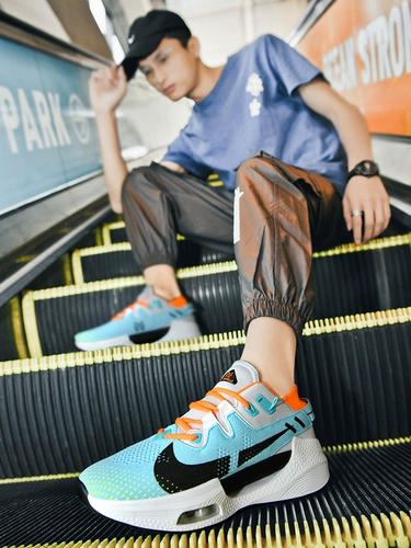 Спортивная обувь, амортизирующий кушон, дышащий космонавт