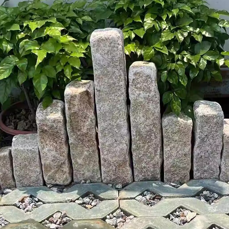 Natural Edging Stone for Courtyard Gardens, Strip Stone for Flower Beds, Tree Platforms, Vegetable Gardens, Edging Stone for Isolation and Retaining, Cultural Stone, Rolling Stone Natural Edging Stone for Courtyard Gardens, Strip Stone for Flower Beds, Tree Platforms, Vegetable Gardens, Edging Stone for Isolation and Retaining, Cultural Stone, Rolling Stone