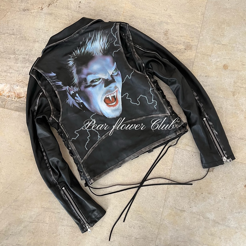 Best-Selling Item from the Store: Pear Blossom Club's 18Aw Vampire Leather Jacket with Sheepskin Medal Pendant, Biker Leather Jacket, High Street Style