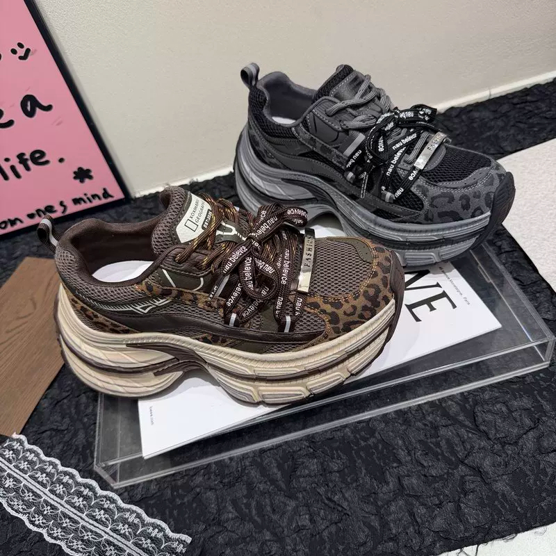 Genuine Leather Leopard Print Fashion Thick-Soled Dad Shoes for Women 2026 Autumn New Trendy Lace-Up Lightweight Sports Casual Shoes Genuine Leather Leopard Print Fashion Thick-Soled Dad Shoes for Women 2026 Autumn New Trendy Lace-Up Lightweight Sports Casual Shoes
