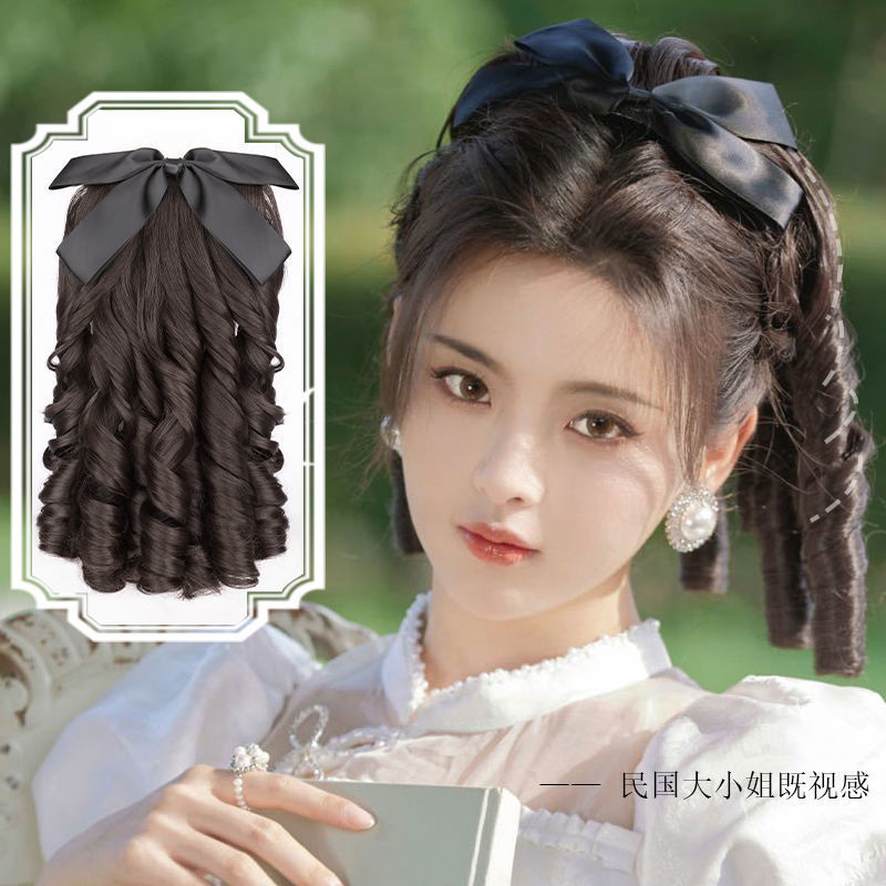 Retro-Style High Ponytail Wig for Women with Faux Hair, Similar to the Style of the Golden Age of the Republic of China, with Roman Curls and Gold Powder, Featuring a Bow