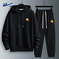 Черный (оранжевый логотип h на груди) + черный (оранжевый логотип на брюках h)