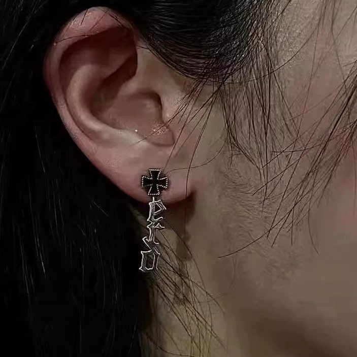 Серебряные серьги с крестом, мужские и женские, серьги-письма в стиле панк, новые меланхоличные серьги в стиле